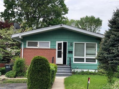 26 Chestnut St, Stamford, CT, 06902