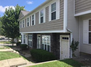 412 Goldstaff Ln, Charlotte, NC 28273