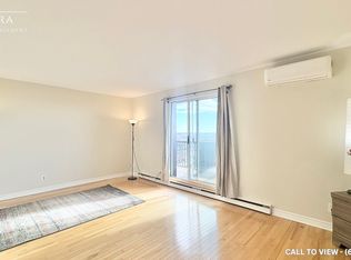 900 Dynes Rd #PENTHOUSE 8, Ottawa, ON K2C3L6