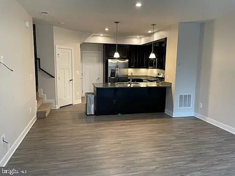 42595 Burbank Ter — Photo 5