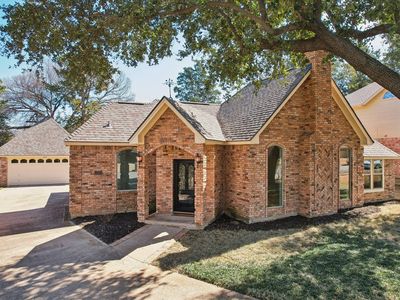 2412 Blair Ct, Grapevine, TX, 76051