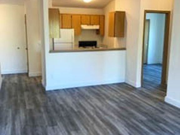 4th image of 130 SE 105th Ave #G2