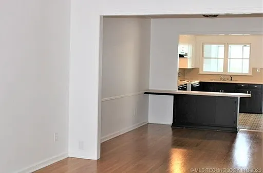 3144 E 21st St — Photo 5