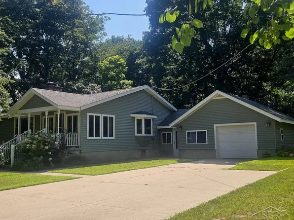 3775 N Hemlock Rd, Hemlock, MI 48626