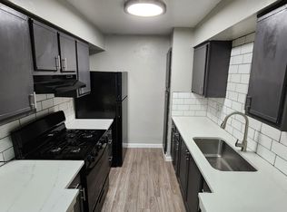 3552 E Overton Rd #11, Dallas, TX 75216