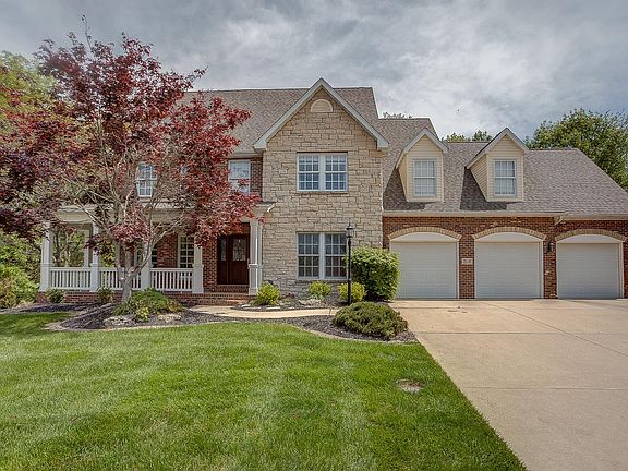3rd image of 10 Wildwood Ct