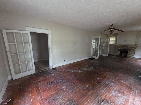 2nd image of 5529 Stewart Rd