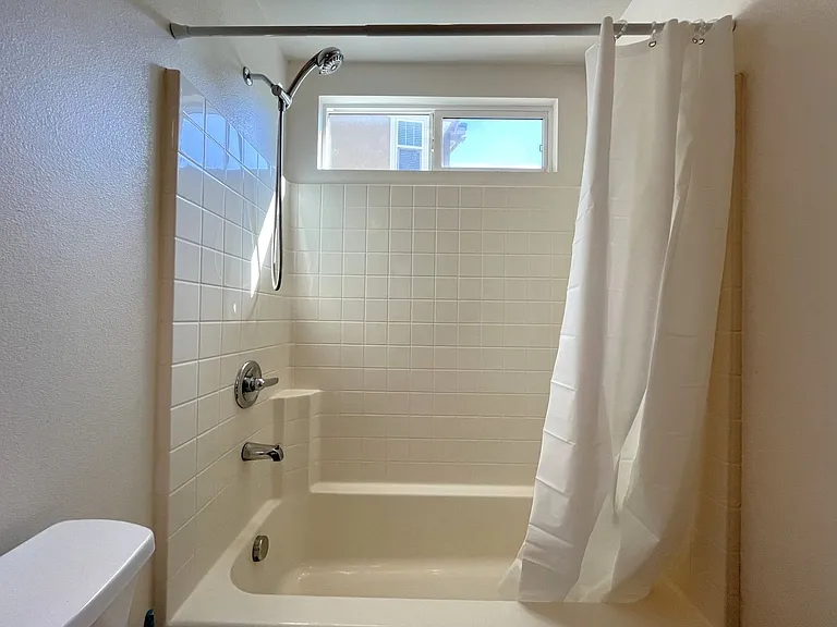 7143 Leighton Dr — Photo 23