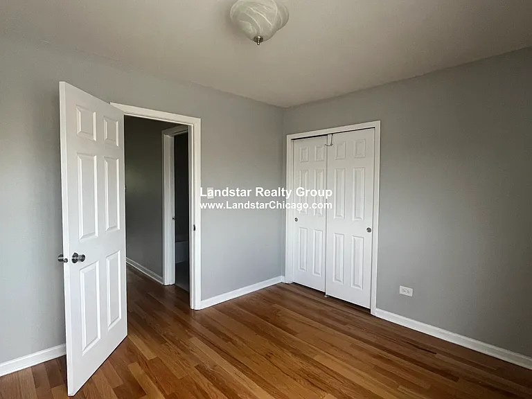 8506 Waukegan Rd #11 — Photo 12