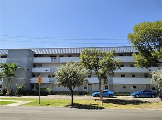 3600 NE 170th St APT 111, North Miami Beach, FL 33160