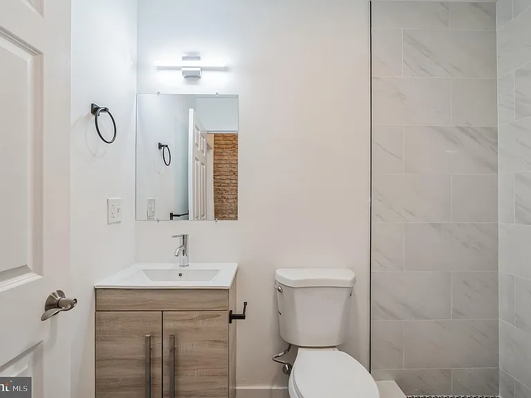 405 S 42nd St #1C — Photo 30