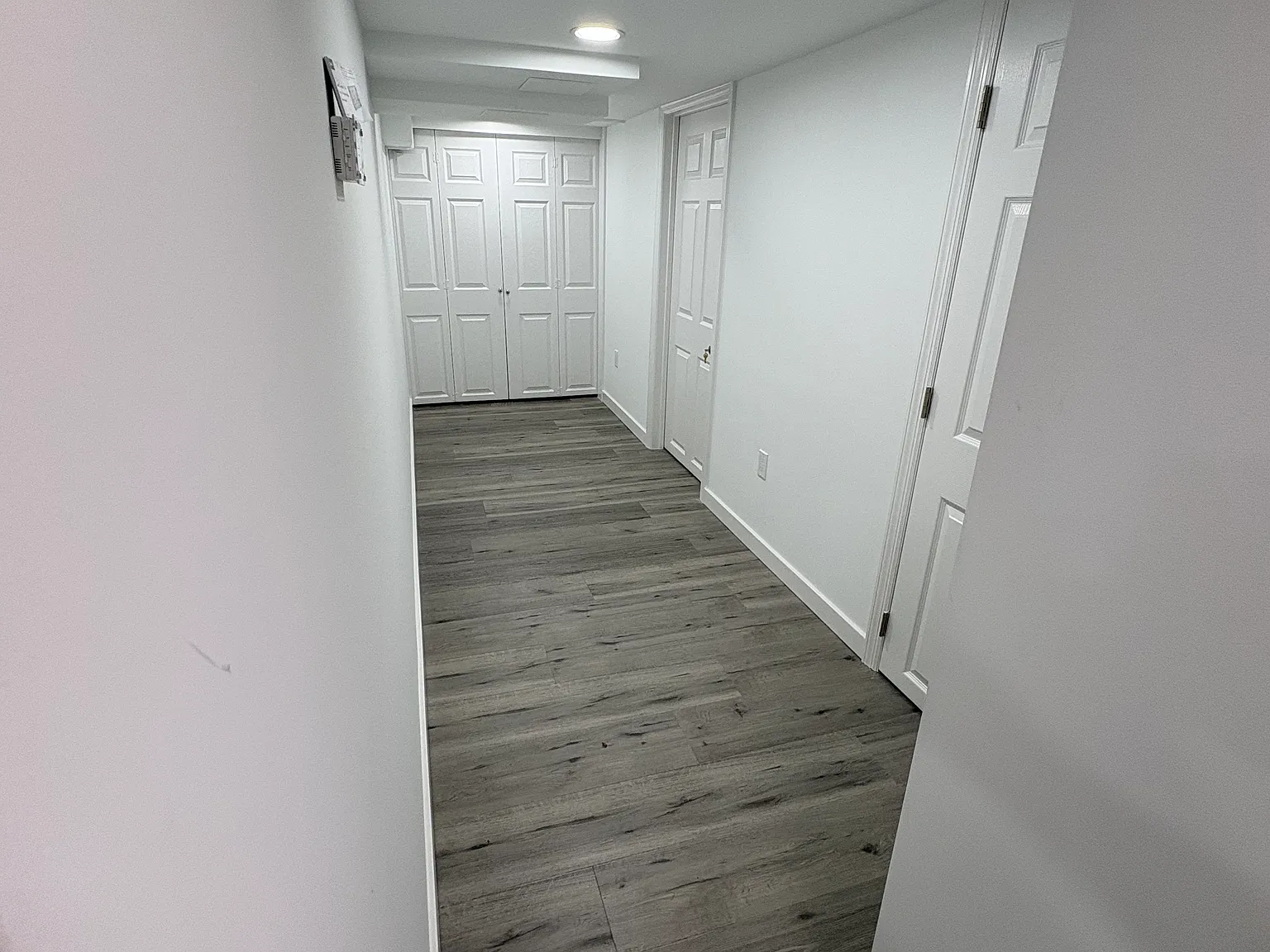 W 21st St, Huntington Station — Photo 3