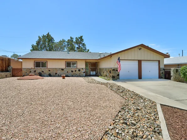 9418 Lagrima De Oro Rd NE, Albuquerque, NM 87111