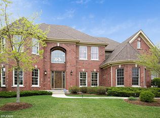 3583 Harmony Cir, Elgin, IL 60124