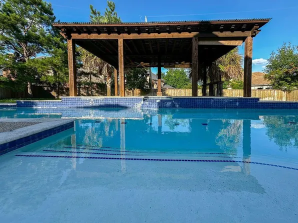 14 Spincaster Dr, Spring, TX 77389