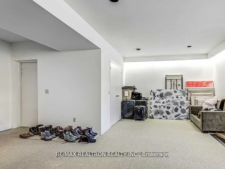 29 Sultana Ave — Photo 35