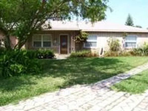 525 S Tangerine Ct, Eagle Lake, FL 33839