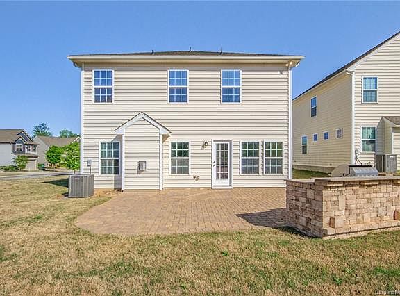 5th image of 1137 Blackwaterside Dr
