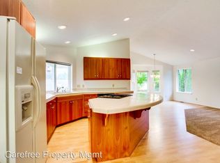 8590 SW Indian Hill Ln, Beaverton, OR