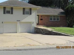 10315 W 69th St, Shawnee, KS 66203
