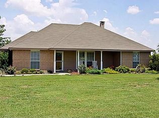 837 Shady Brook Ln, Red Oak, TX 75154