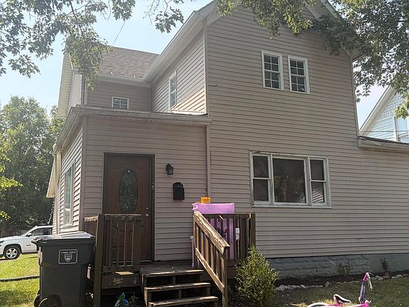 2nd image of 8 Unit House Package