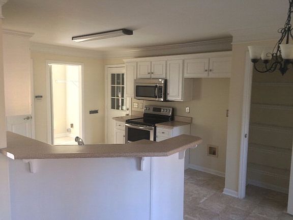 3rd image of 4121 Eagle Nest Dr