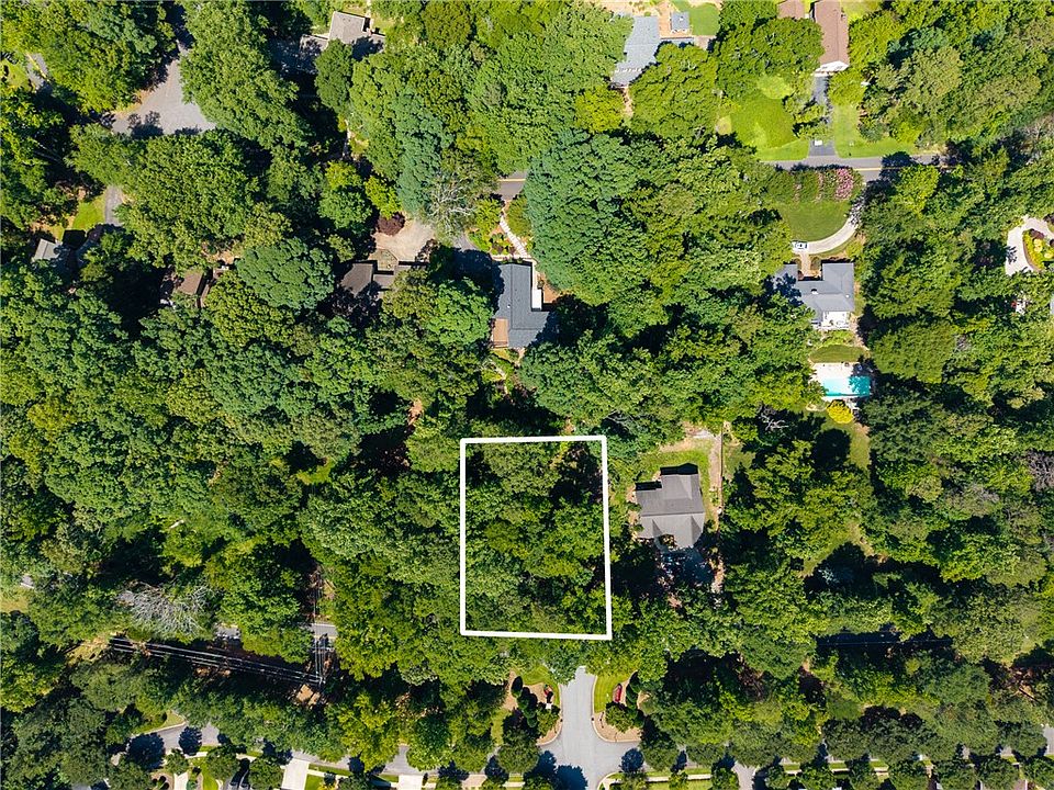 1st image of 553 Issaqueena Trl
