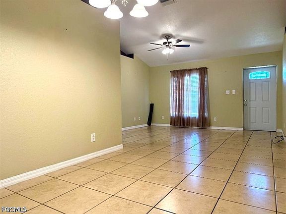 4th image of 540 Orchard Park Dr
