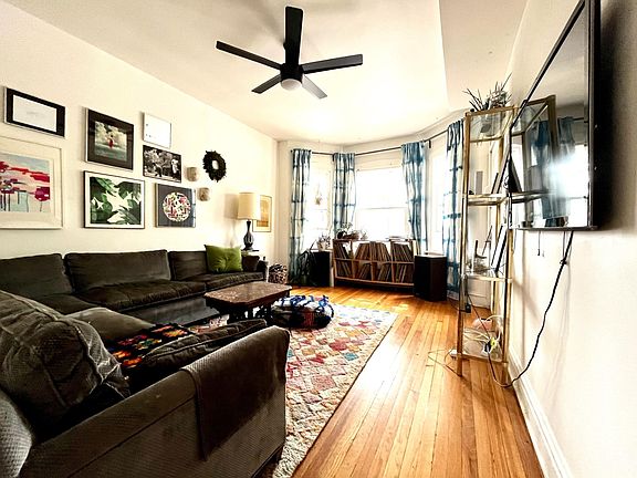 4th image of 3056 N Allen Ave #3
