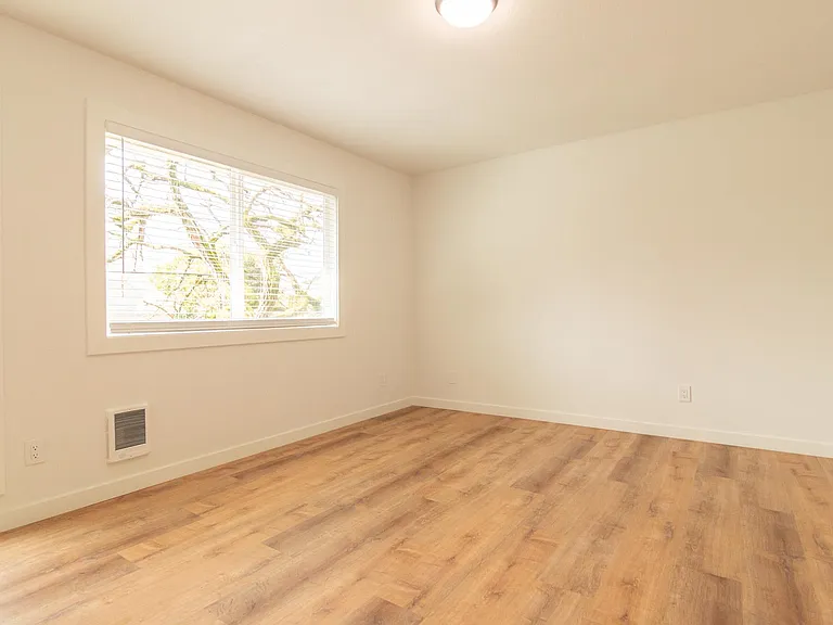 510 SE 46th Ave — Photo 23