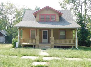 830 S Poplar St, Ottawa, KS 66067