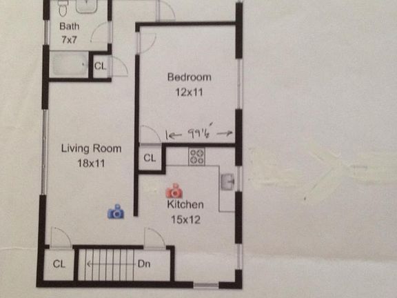 Floor plan of unit with room dimensions