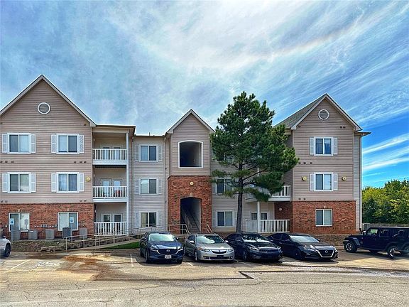 2nd image of 2200 Classen Blvd APT 3135
