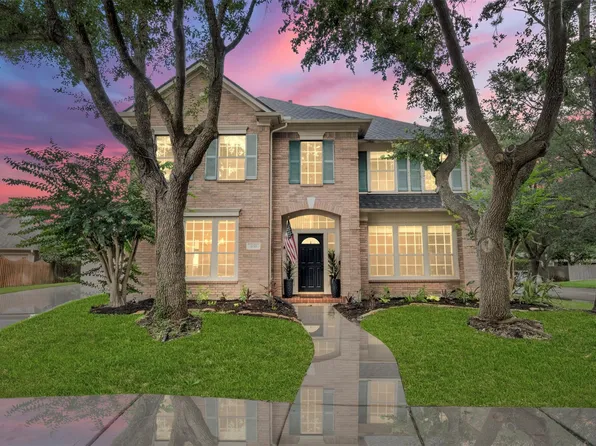 3016 Autumn Creek Dr, Friendswood, TX 77546