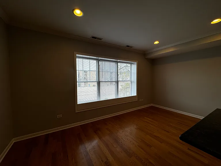 4057 W Melrose St #3W — Photo 7