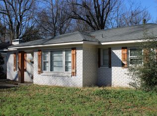 1673 S White Station Rd, Memphis, TN 38117