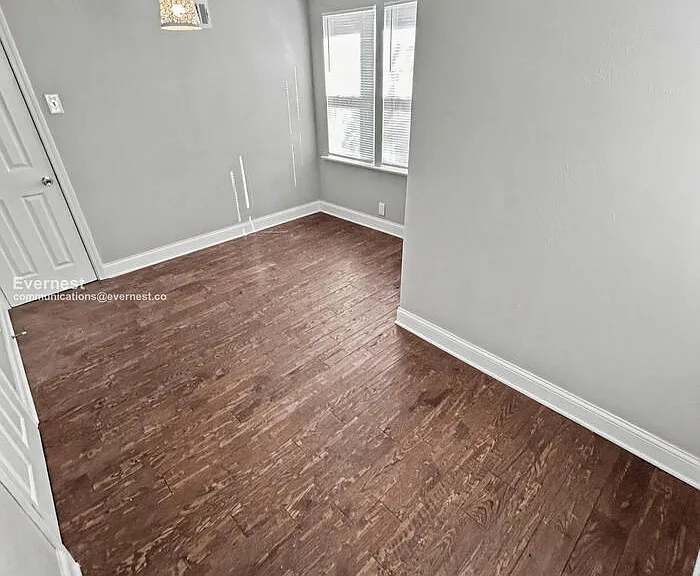 6936 Melrose Ave — Photo 14