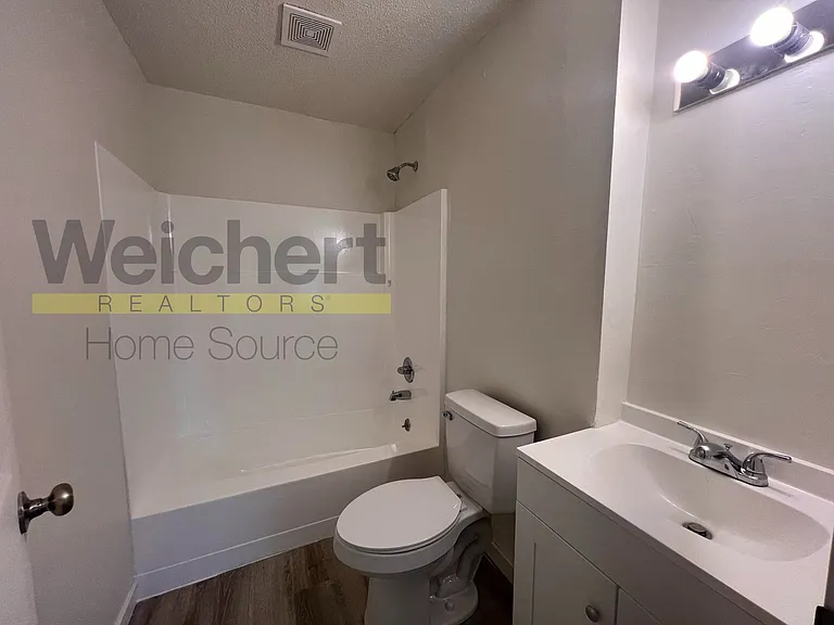 1308 S 7th St #1 — Photo 7