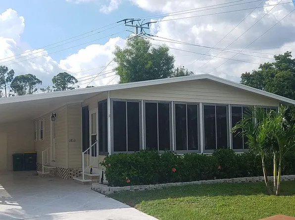 1813 Monticello Dr, Naples, FL 34110