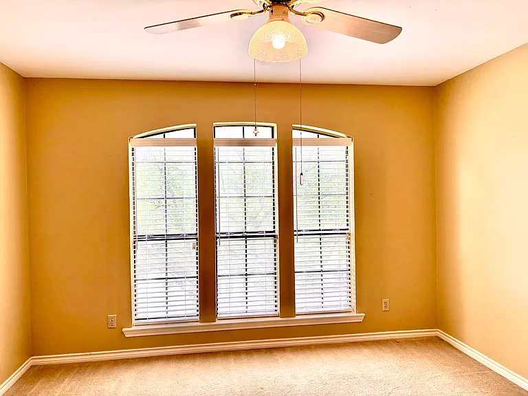 3117 Sandy Trail Ln — Photo 31