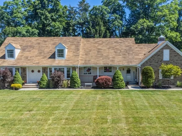 2 Baron Rd, West Milford Twp., NJ 07480
