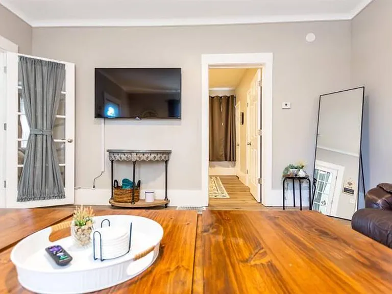 278 Euclid St #3BR — Photo 9