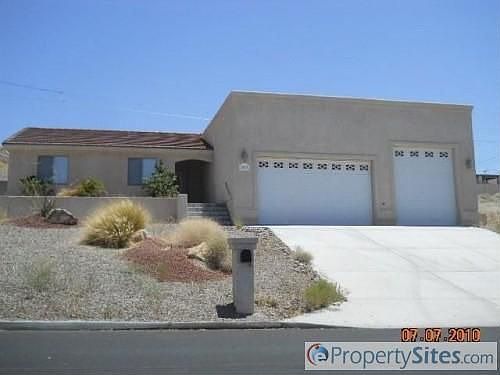 1st image of 2572 Clarke Dr