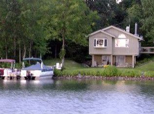 27 Mossy Point Rd, Ticonderoga, NY 12883