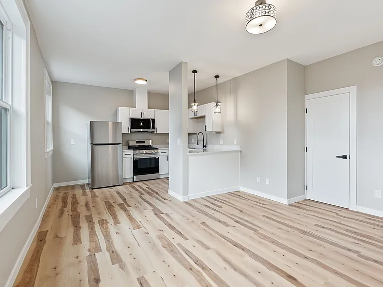 Sunnymot Apartments — Photo 1