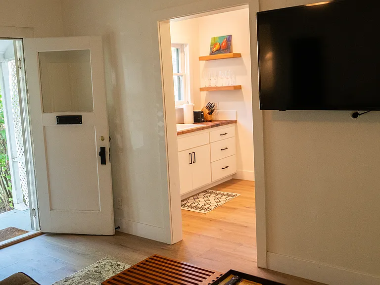 136 California St #NA — Photo 7