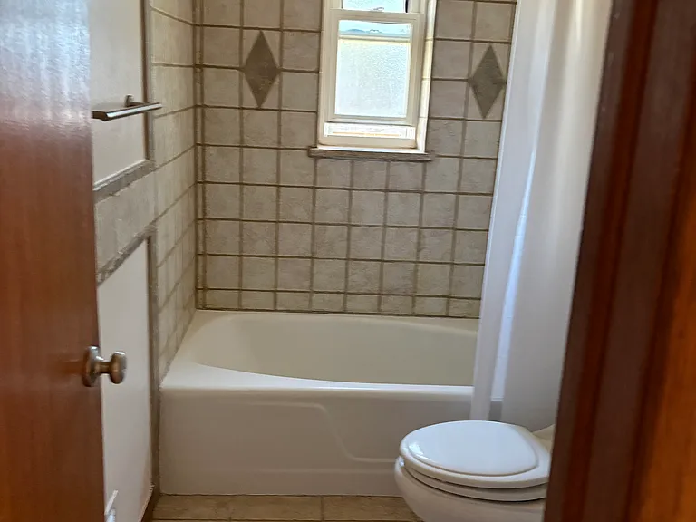 Bathroom view 3