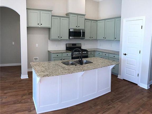 4th image of 508 Maci Ct