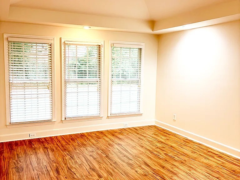 1207 Briarcliff Rd — Photo 12